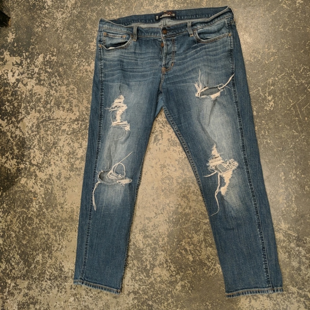 Hollister Vintage Boyfriend Jeans